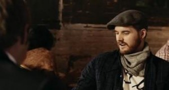 Кадр з фільму Кохання по СМС