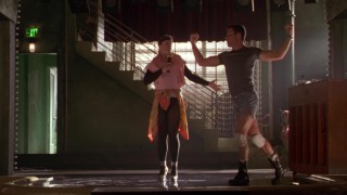 Кадр з фільму Клітка для пташок