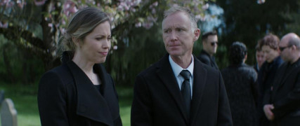 Кадр з фільму Подвійне життя