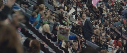 Кадр з фільму Голодний кролик атакує