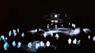 Кадр з фільму Полтергейст 2: Інший бік