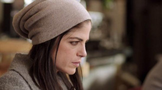 Кадр з фільму Матері та дочки