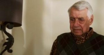 Кадр з фільму Порушуючи правила