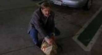 Кадр з фільму Джекі Браун