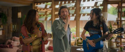 Кадр з фільму Донька мого терапевта