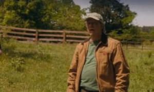 Кадр з фільму Чесний кандидат