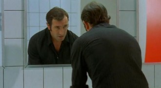 Кадр з фільму Любов на трьох