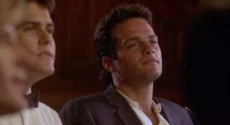 Кадр з фільму Злиття двох місяців