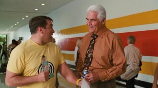 Кадр з фільму Штовхач: живи на повну, продавай на повну