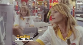 Кадр з фільму Клаудія: Попелюшка з супермаркету