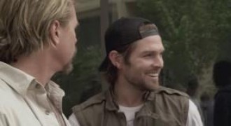 Кадр з фільму Вулиці крові