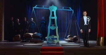 Кадр з фільму Непереможний