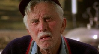 Кадр з фільму Жадібність