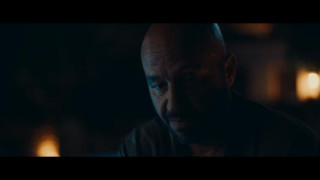 Кадр з фільму Манго