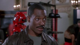 Кадр з фільму Поліцейський з Беверлі-Хіллз 3