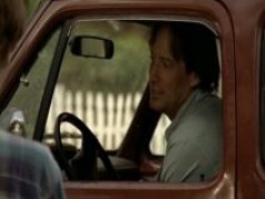 Кадр з фільму Широко крокуючи 3: Правосуддя поодинці