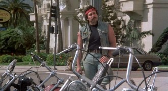 Кадр з фільму Злетіти з котушок