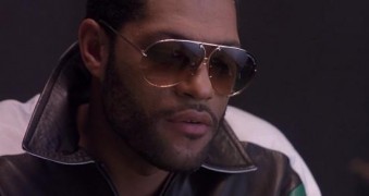 Кадр з фільму Під прикриттям