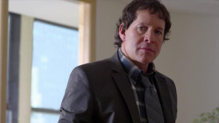 Кадр з фільму Це не ти