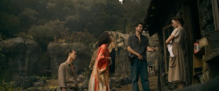 Кадр з фільму Едем