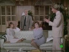 Кадр з фільму Агата Крісті. Шипучий ціанід