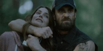 Кадр з фільму Не те місце