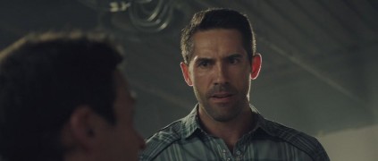 Кадр з фільму Колектор