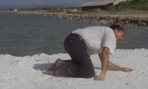 Кадр з фільму Верхня межа