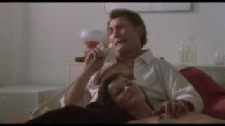 Кадр з фільму Чуттєва медсестра