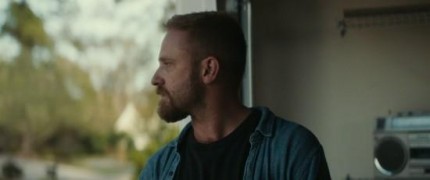 Кадр з фільму Ґальвестон