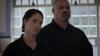 Кадр з фільму Спецназ: В облозі