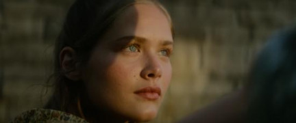 Кадр з фільму Бунтівний місяць: Частина перша - Дитя вогню