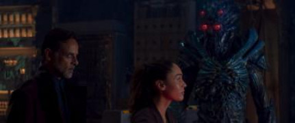 Кадр з фільму Скайлайн 3