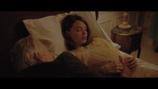 Кадр з фільму Канадець