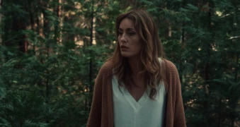 Кадр з фільму Їдьте назад