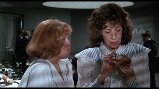 Кадр з фільму Великий бізнес