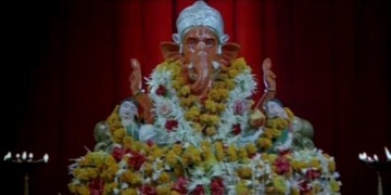 Кадр з фільму Клятва кохання