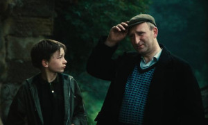 Кадр з фільму Кес