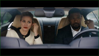 Кадр з фільму Знову в дії