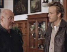 Кадр з фільму У лігві лева