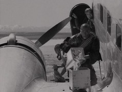 Кадр з фільму Втрачений горизонт