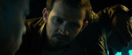 Кадр з фільму Небезпечний пасажир