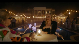 Кадр з фільму Шпигунка на весіллі