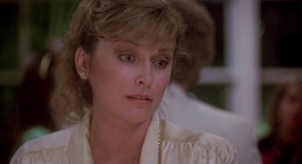 Кадр з фільму Герой і нелюд