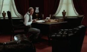 Кадр з фільму Шепіт і крик