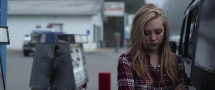 Кадр з фільму Первісна лють