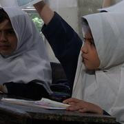 Кадр з фільму Діти небес