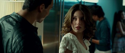 Кадр з фільму Три метри над рівнем неба