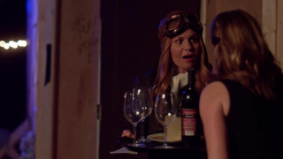 Кадр з фільму Дуже нечесна гра. Таємниці Аврори Тігарден