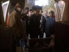 Кадр з фільму Вирок часу